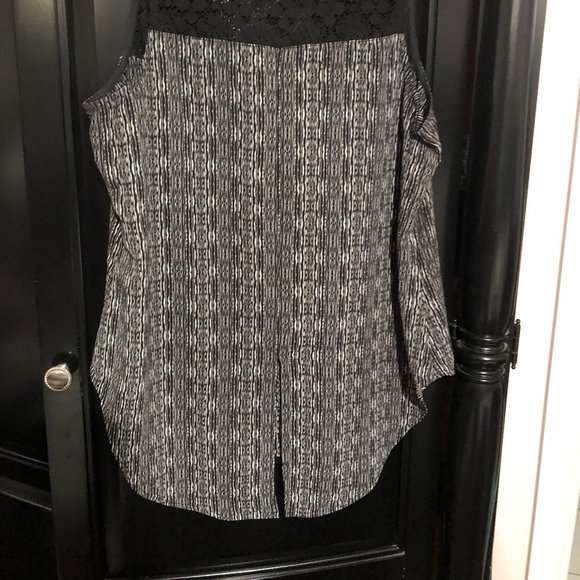 Sanctuary tank - Picture 3 of 3